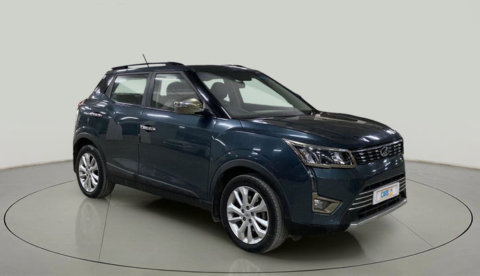 2021 Mahindra XUV300 W8 1.2 PETROL, Petrol, Manual, 50,005 km, Right Front Diagonal
