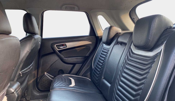 2018 Maruti Vitara Brezza ZDI, Diesel, Manual, 91,666 km, Right Side Rear Door Cabin