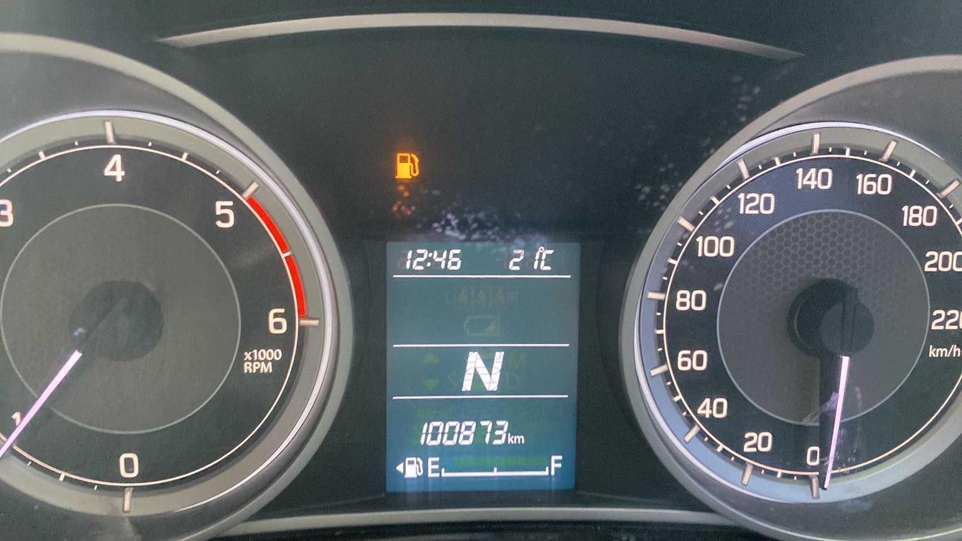 2018 Maruti Dzire VDI AMT, Diesel, Automatic, 1,01,172 km, Odometer Image