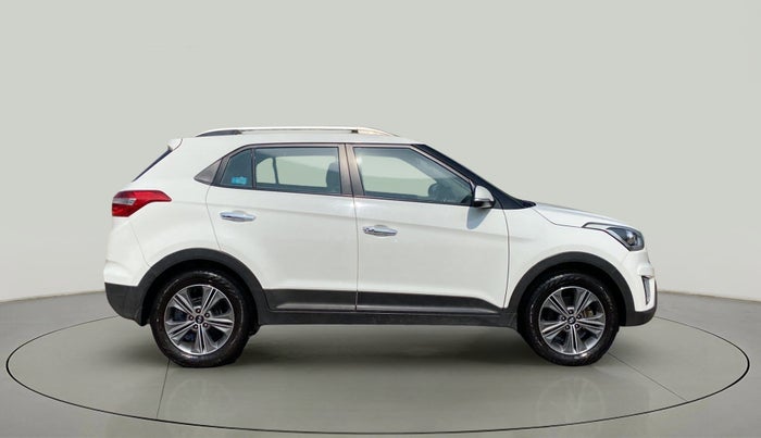 2017 Hyundai Creta SX (O) 1.6 DIESEL, Diesel, Manual, 94,785 km, Right Side View