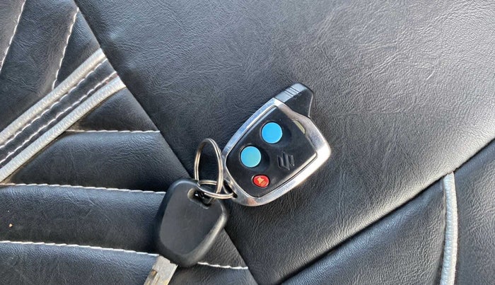 2016 Maruti Ritz LXI, Petrol, Manual, 27,082 km, Key Close Up