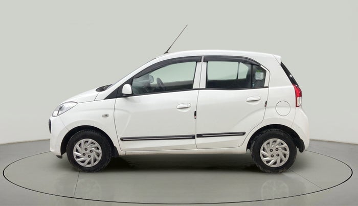 2022 Hyundai NEW SANTRO MAGNA, Petrol, Manual, 5,199 km, Left Side