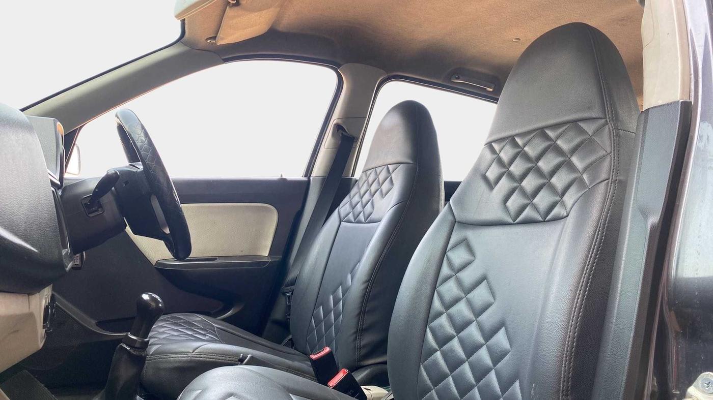 2019 Maruti Alto LXI, Petrol, Manual, 60,602 km, Right Side Front Door Cabin
