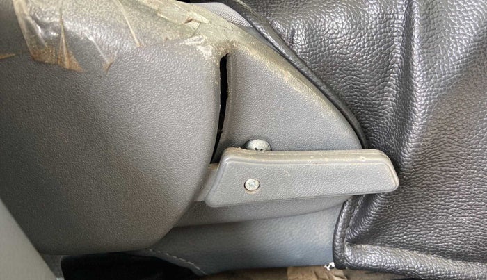 2016 Maruti Alto 800 LXI, Petrol, Manual, 49,951 km, Driver Side Adjustment Panel