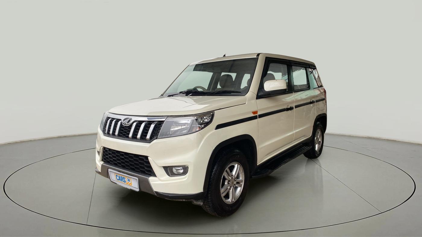 2022 Mahindra BOLERO NEO N 10, Diesel, Manual, 39,495 km, Left Front Diagonal