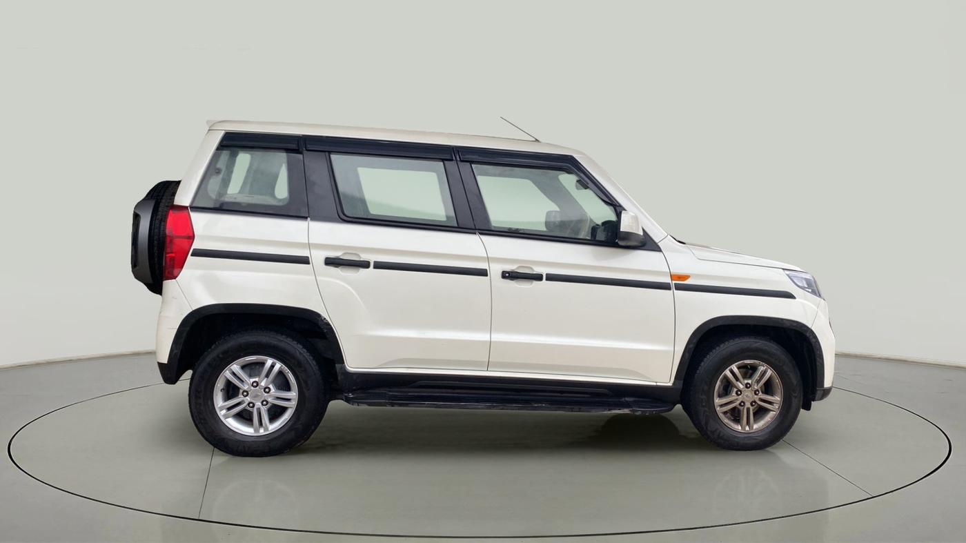 2022 Mahindra BOLERO NEO N 10, Diesel, Manual, 39,495 km, Right Side View