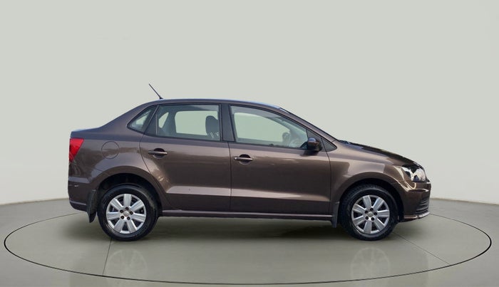 2016 Volkswagen Ameo TRENDLINE 1.2L, Petrol, Manual, 86,819 km, Right Side View