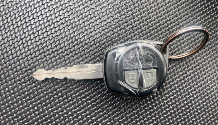 2019 Maruti Baleno DELTA CVT PETROL 1.2, Petrol, Automatic, 20,830 km, Key Close Up