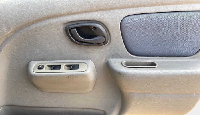 2010 Maruti Alto K10 VXI, Petrol, Manual, 42,164 km, Driver Side Door Panels Control