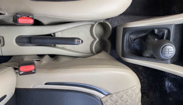 2017 Maruti Celerio VXI, Petrol, Manual, 25,724 km, Gear Lever