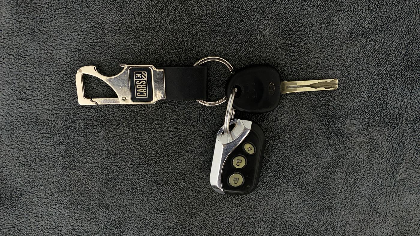 2011 Hyundai i20 MAGNA (O) 1.2, Petrol, Manual, 74,056 km, Key Close Up