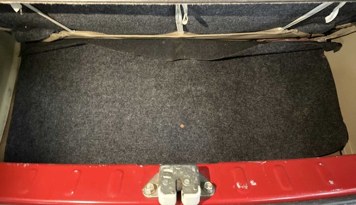 2015 Honda Brio VX MT, Petrol, Manual, 36,403 km, Boot Inside