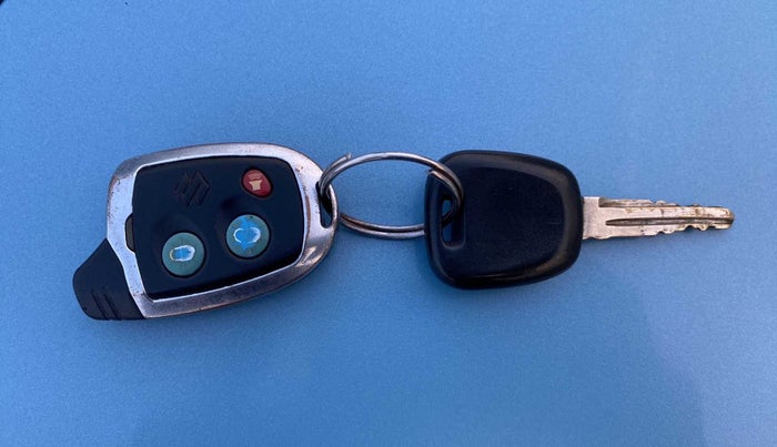 2013 Maruti Alto 800 LX, Petrol, Manual, 32,815 km, Key Close Up