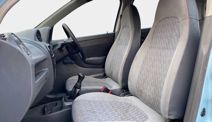 2013 Maruti Alto 800 LX, Petrol, Manual, 32,815 km, Right Side Front Door Cabin