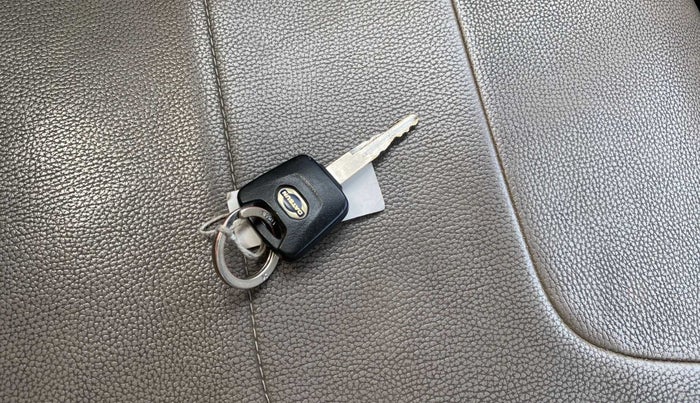 2017 Datsun Go Plus T, Petrol, Manual, 45,068 km, Key Close Up