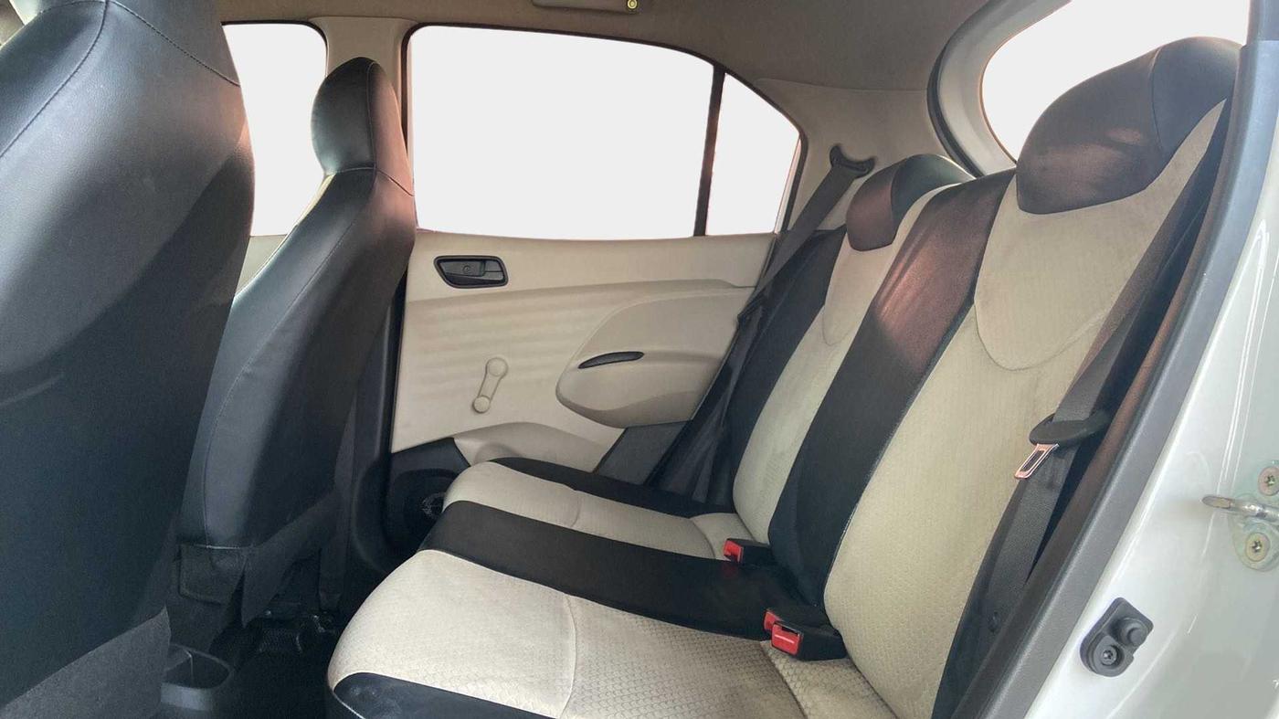 2021 Hyundai NEW SANTRO ERA EXECUTIVE, Petrol, Manual, 25,181 km, Right Side Rear Door Cabin