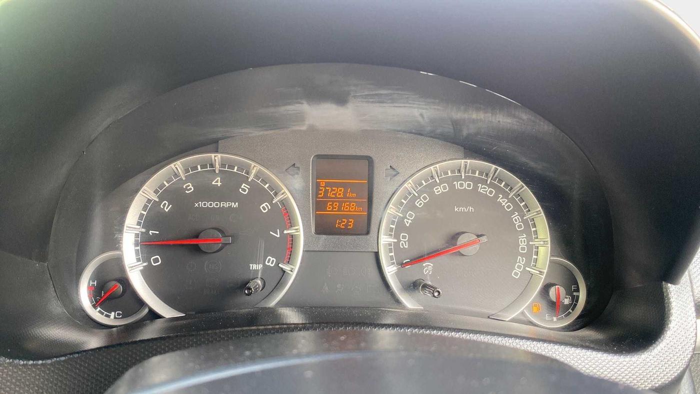 2017 Maruti Swift VXI, Petrol, Manual, 69,163 km, Odometer Image