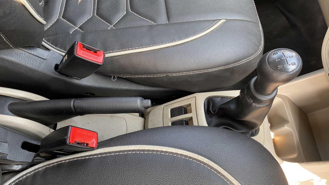 2020 Maruti Alto VXI, Petrol, Manual, 12,300 km, Gear Lever
