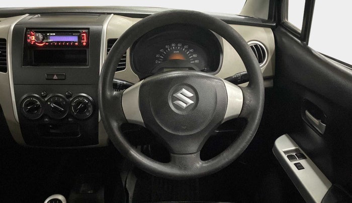 2014 Maruti Wagon R 1.0 LXI, Petrol, Manual, 1,02,910 km, Steering Wheel Close Up