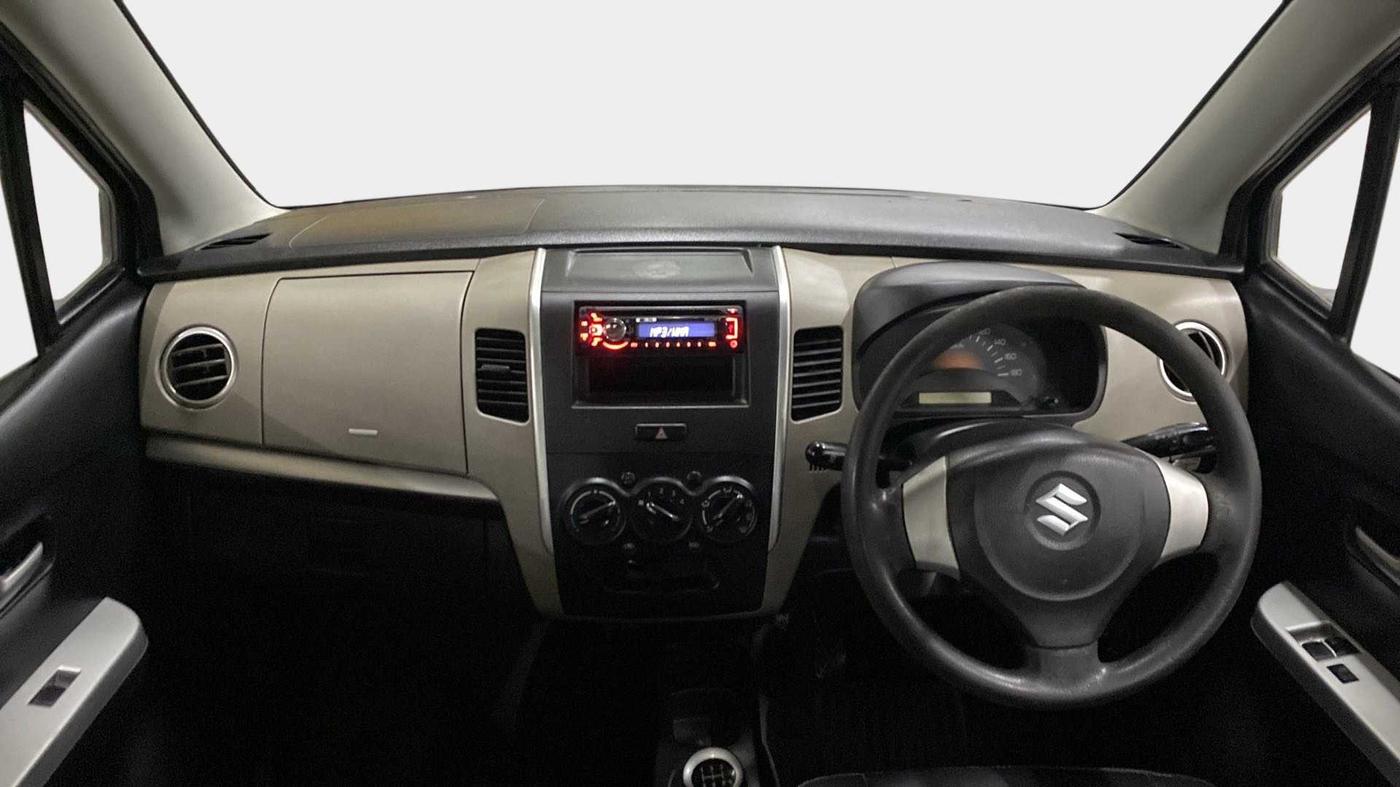 2014 Maruti Wagon R 1.0 LXI, Petrol, Manual, 1,02,910 km, Dashboard