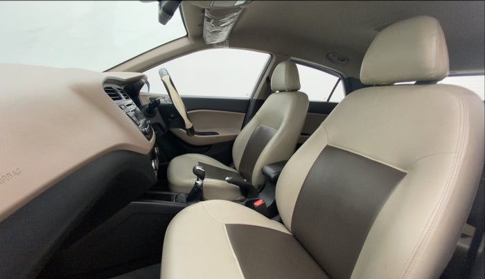 2015 Hyundai Elite i20 ASTA 1.2, Petrol, Manual, 57,027 km, Right Side Front Door Cabin