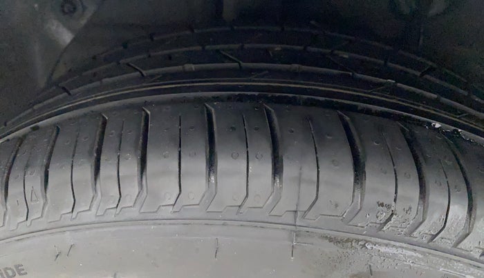 2015 Hyundai Elite i20 ASTA 1.2, Petrol, Manual, 57,027 km, Right Rear Tyre Tread