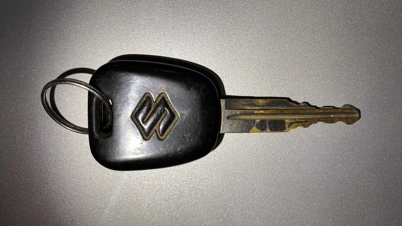 2015 Maruti Alto K10 VXI, Petrol, Manual, 93,670 km, Key Close Up
