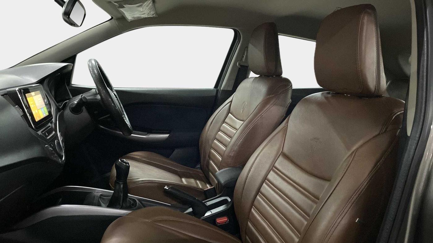 2021 Maruti Baleno ZETA PETROL 1.2, Petrol, Manual, 18,272 km, Right Side Front Door Cabin