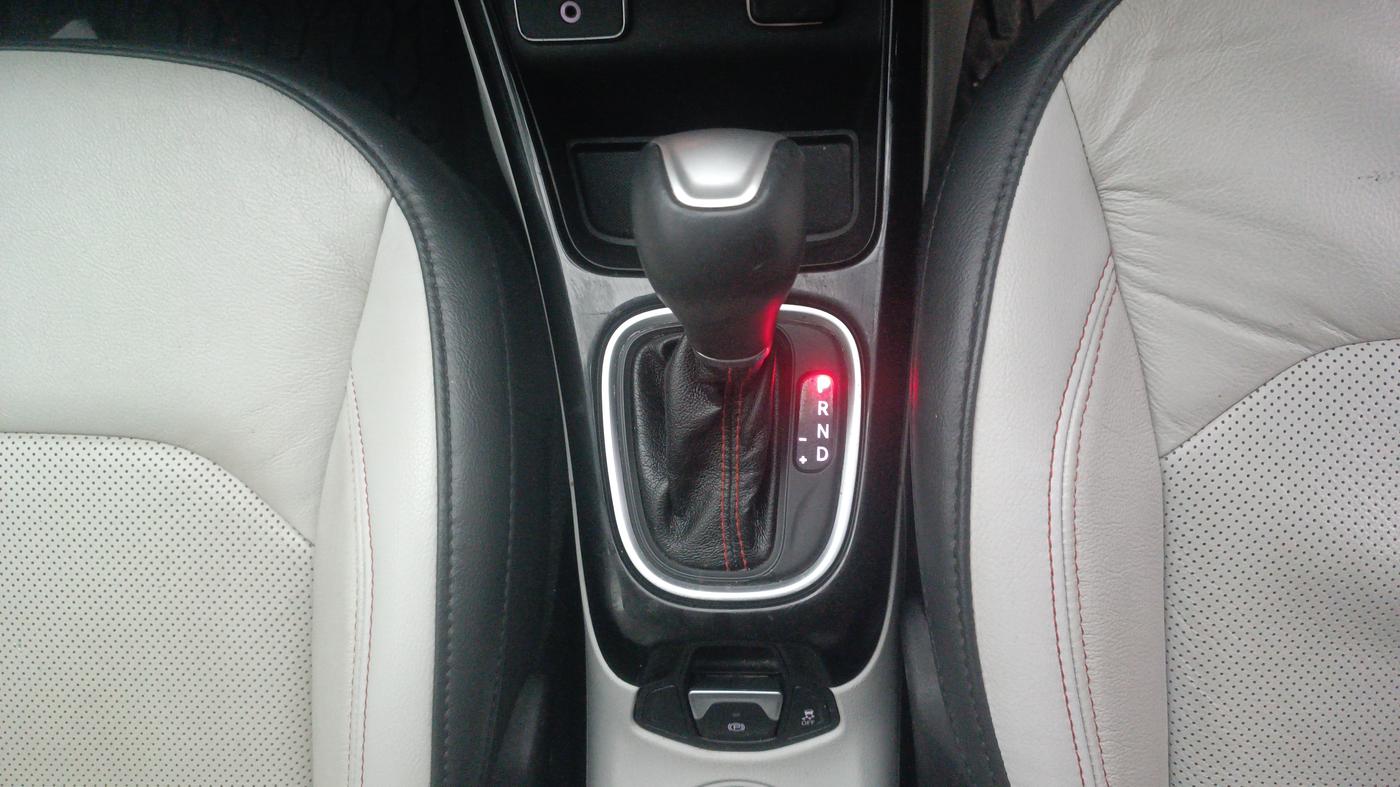 2019 Jeep Compass LIMITED PLUS PETROL AT, Petrol, Automatic, 52,035 km, Gear Lever