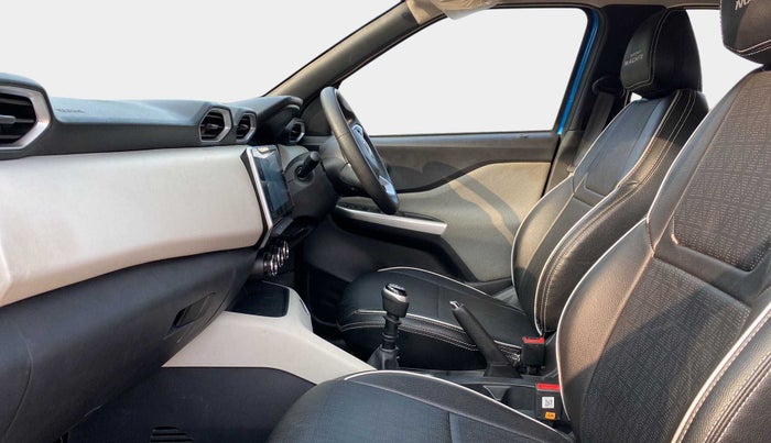 2021 Nissan MAGNITE XV DUAL TONE, Petrol, Manual, 19,286 km, Right Side Front Door Cabin