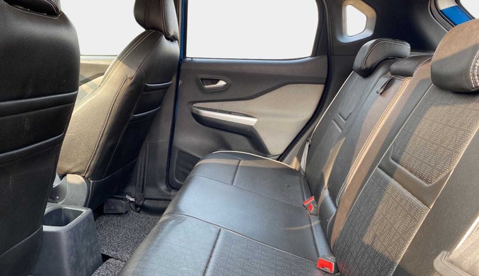 2021 Nissan MAGNITE XV DUAL TONE, Petrol, Manual, 19,286 km, Right Side Rear Door Cabin