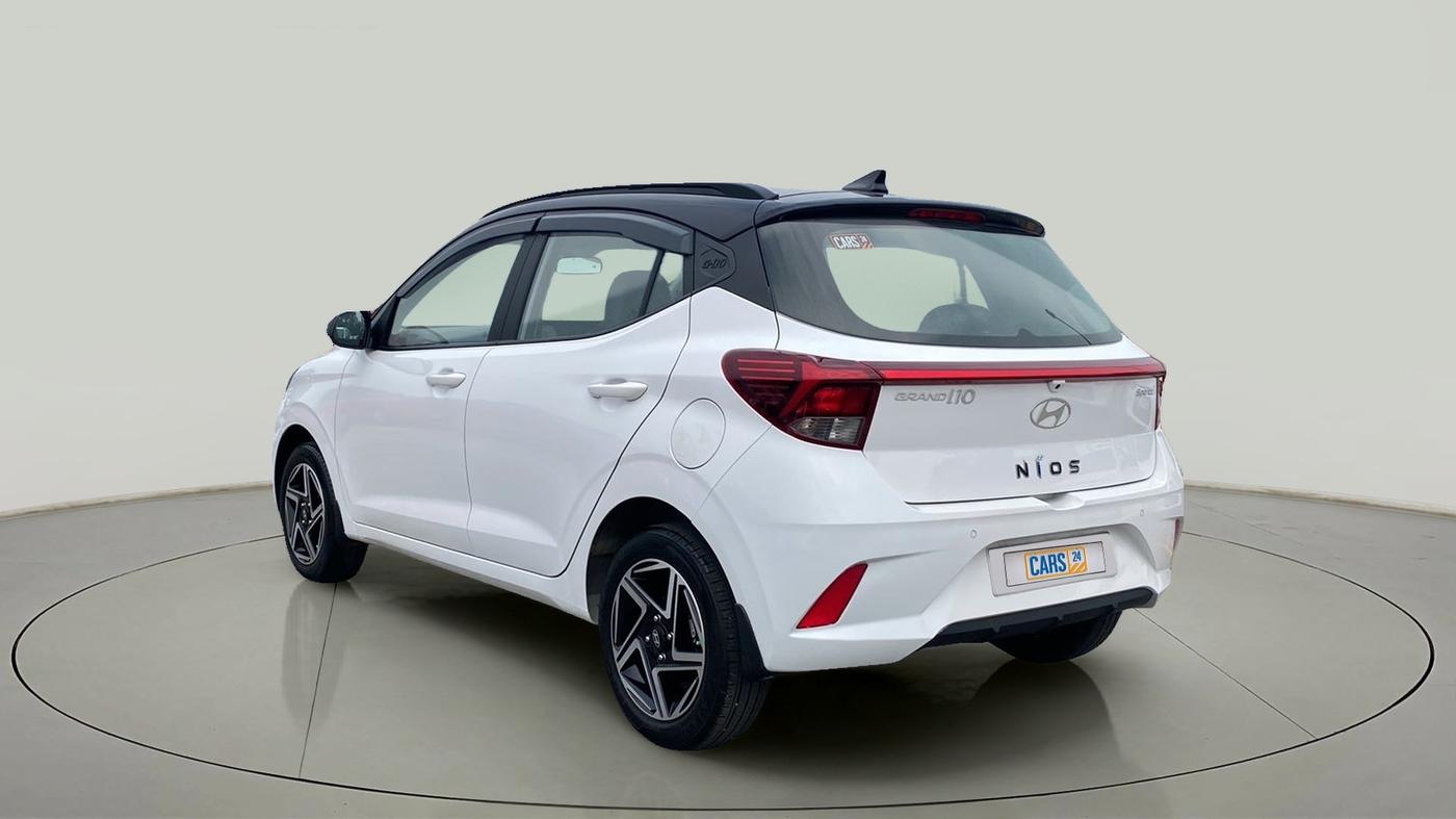 2023 Hyundai GRAND I10 NIOS SPORTZ 1.2 KAPPA VTVT DUAL TONE, Petrol, Manual, 6,133 km, Left Back Diagonal