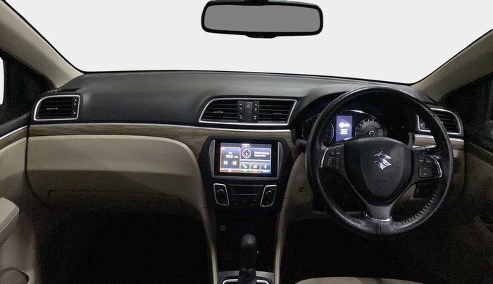 2023 Maruti Ciaz ALPHA  AT 1.5 SHVS PETROL, Petrol, Automatic, 5,460 km, Dashboard