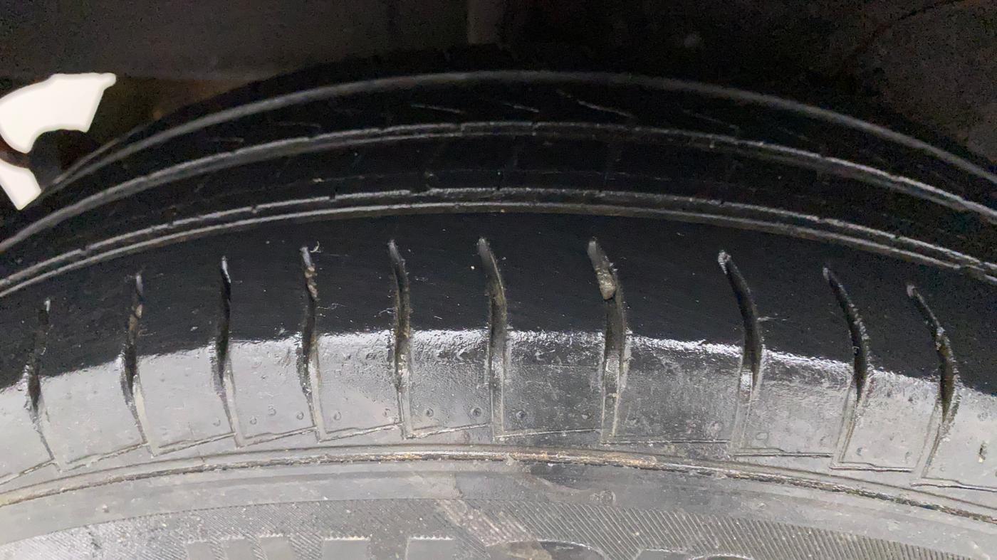 2019 Hyundai NEW SANTRO MAGNA, Petrol, Manual, 17,293 km, Right Rear Tyre Tread