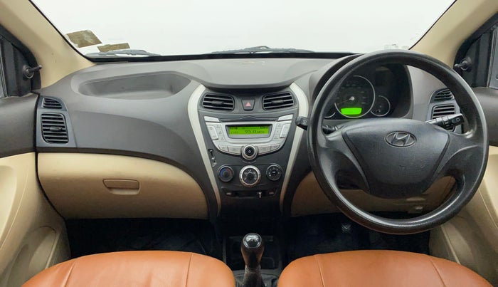 2017 Hyundai Eon MAGNA +, Petrol, Manual, 72,083 km, Dashboard