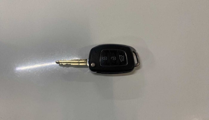 2019 Hyundai Elite i20 SPORTZ PLUS 1.2, Petrol, Manual, 47,325 km, Key Close Up