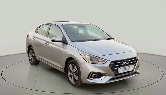 2017 Hyundai Verna 1.6 SX (O) CRDI MT, Diesel, Manual, 1,08,987 km, Right Front Diagonal