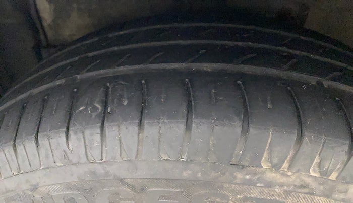 2017 Maruti Celerio VXI AMT, Petrol, Automatic, 66,182 km, Left Front Tyre Tread