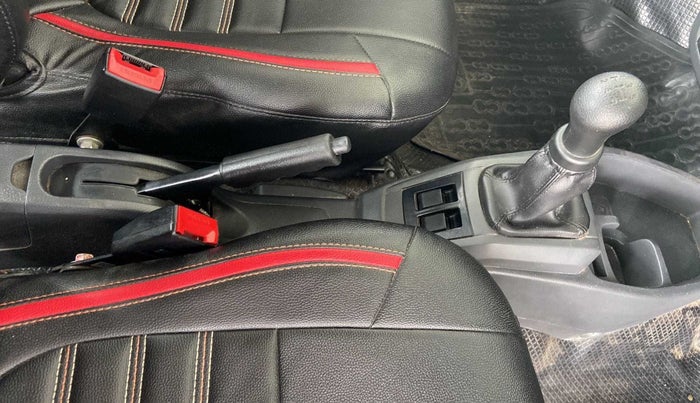 2018 Maruti Alto 800 LXI, Petrol, Manual, 7,723 km, Gear Lever