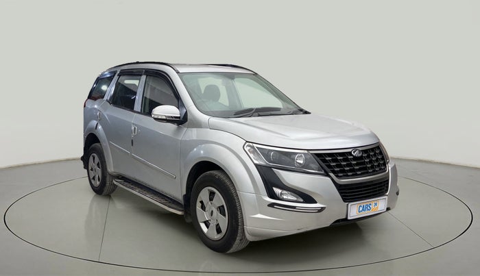 2019 Mahindra XUV500 W5, Diesel, Manual, 55,953 km, Right Front Diagonal