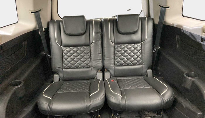 2019 Mahindra XUV500 W5, Diesel, Manual, 55,840 km, Third Seat Row ( optional )