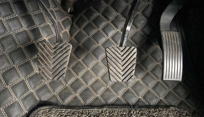 2021 KIA SONET HTK PLUS 1.2, Petrol, Manual, 36,155 km, Pedals