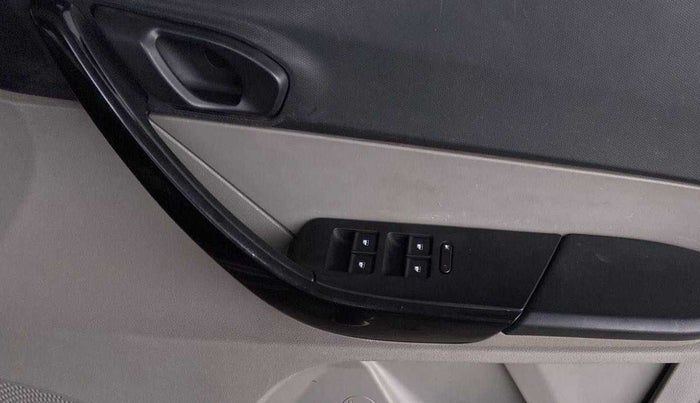 2017 Tata Tiago XTA PETROL, Petrol, Automatic, 49,282 km, Driver Side Door Panels Control