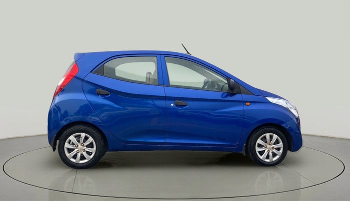 2013 Hyundai Eon MAGNA +, Petrol, Manual, 39,874 km, Right Side View