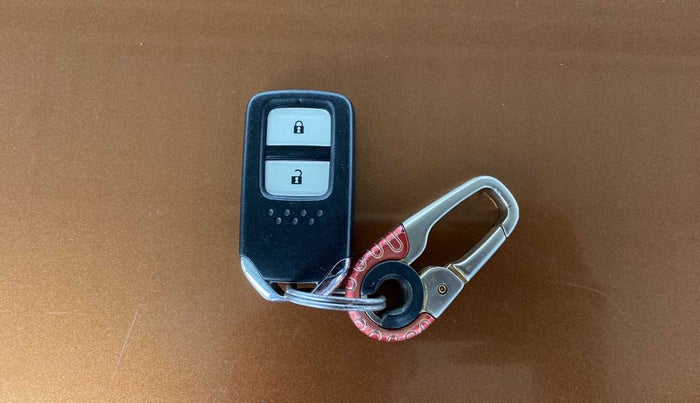 2018 Honda WR-V 1.5L I-DTEC VX MT, Diesel, Manual, 29,424 km, Key Close Up