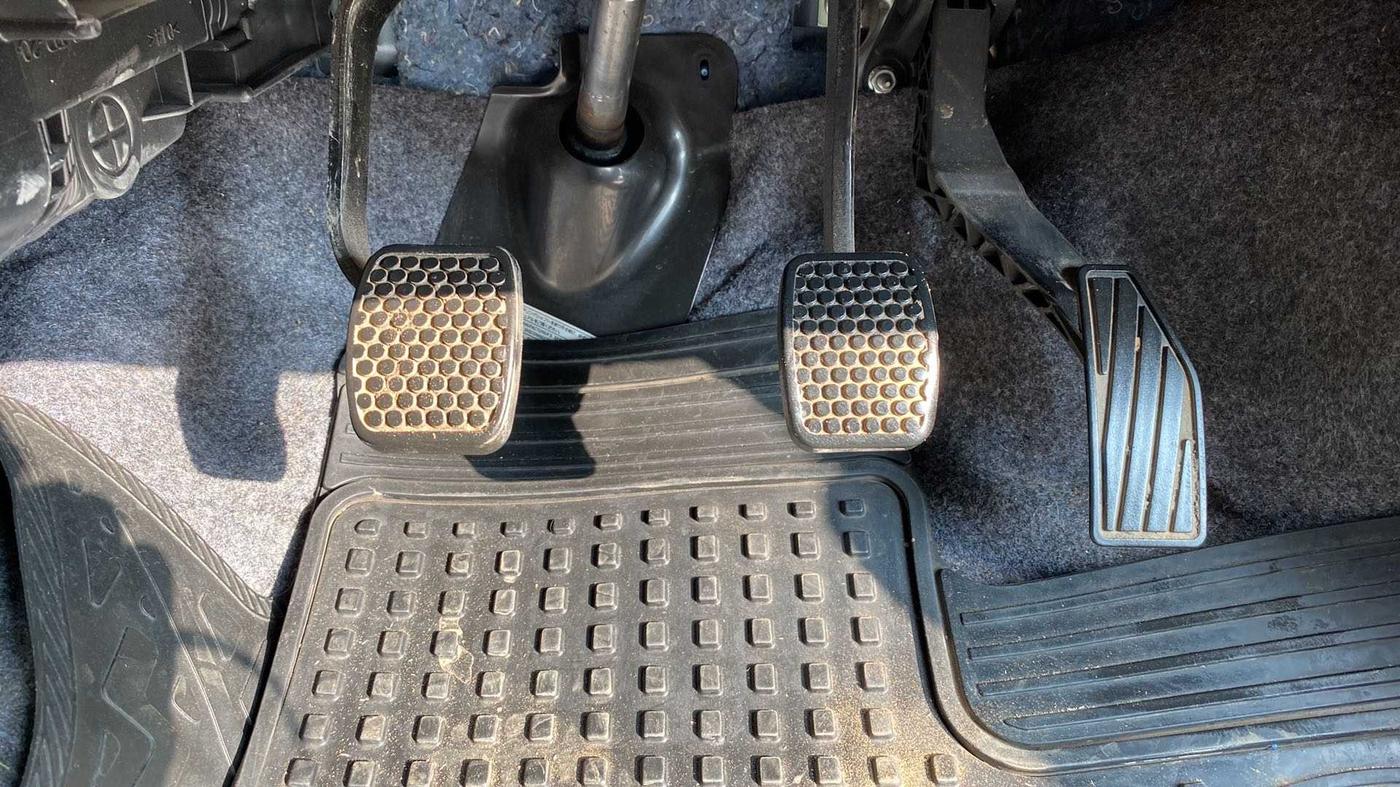 2020 Maruti Alto VXI PLUS, Petrol, Manual, 8,266 km, Pedals
