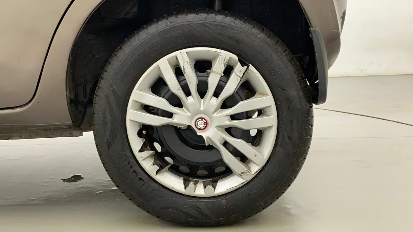 2021 Datsun Redi Go A, Petrol, Manual, 19,941 km, Left Rear Wheel