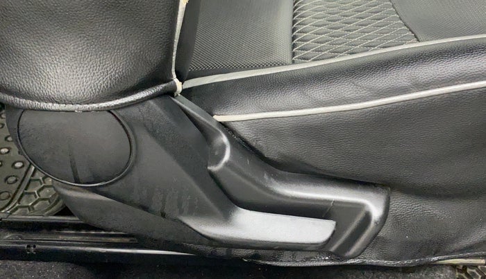 2017 Maruti Baleno DELTA PETROL 1.2, Petrol, Manual, 25,367 km, Driver Side Adjustment Panel