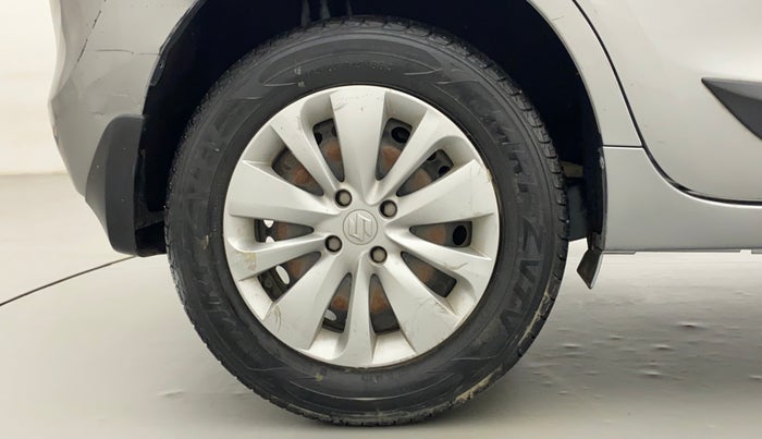 2017 Maruti Baleno DELTA PETROL 1.2, Petrol, Manual, 25,367 km, Right Rear Wheel