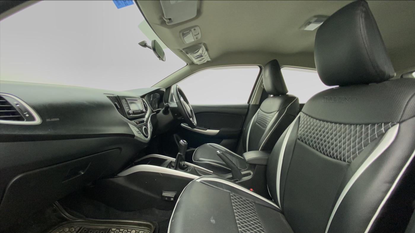 2017 Maruti Baleno DELTA PETROL 1.2, Petrol, Manual, 25,367 km, Right Side Front Door Cabin